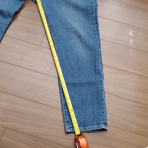 Levi's Wedgie Fit Jeans - Picture 5 of 5